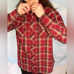 Vintage 90s Wrangler pearl snap shirt